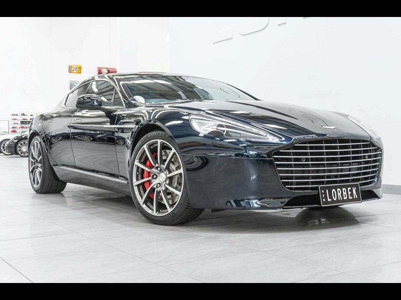 Aston Martin Rapide1