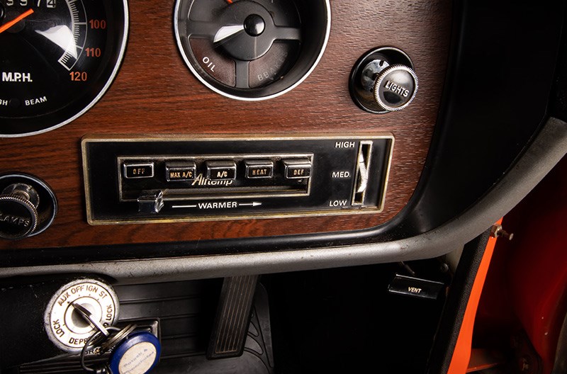 vh valiant 770 regal hardtop dash