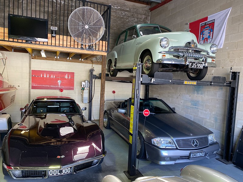 porsche 550 spyder replica garage