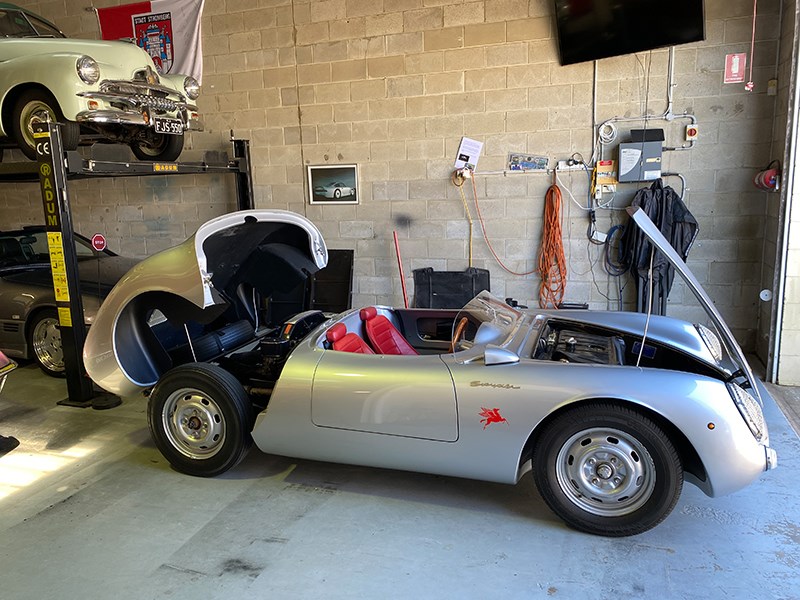 porsche 550 spyder replica side