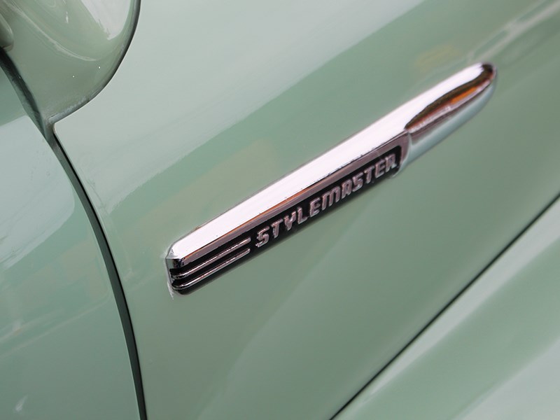 chev stylemaster badge