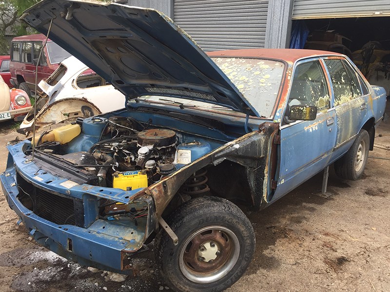 holden vc commodoe project 14