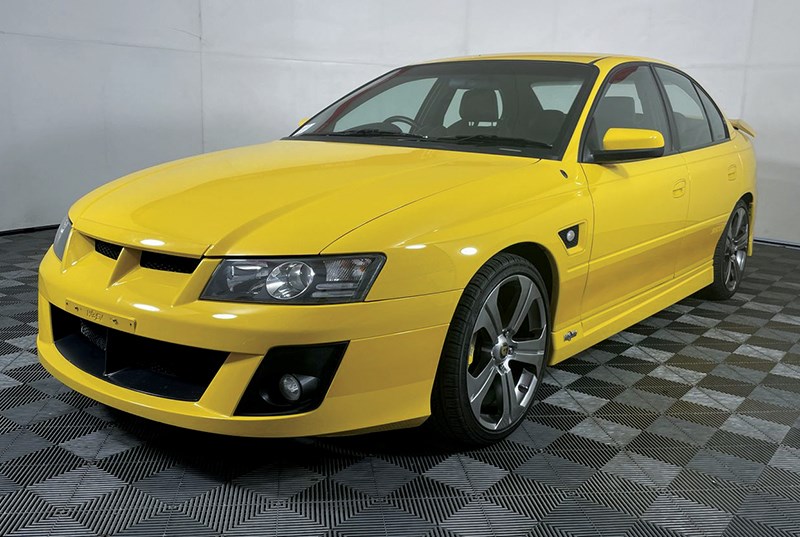 HSV VZ SV6000 + Porsche 911 GT3 + Ferrari 488 Pista + Corvette Z06 ...