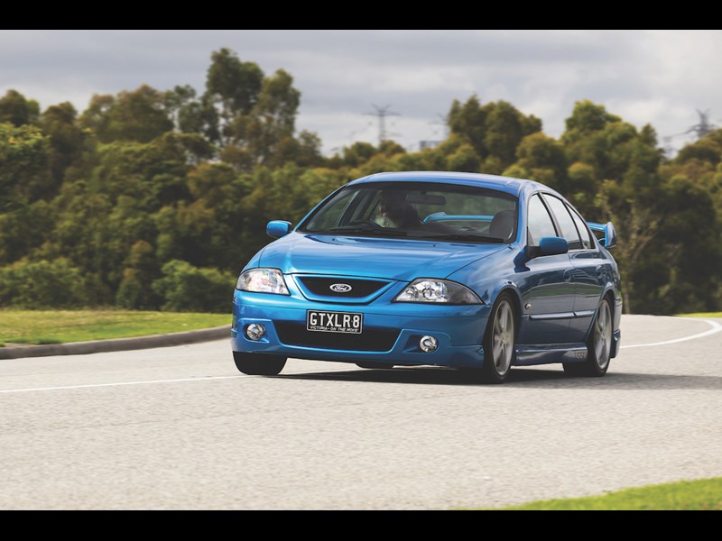 Unique Cars Issue 489 Tickford TS50 0073 HR