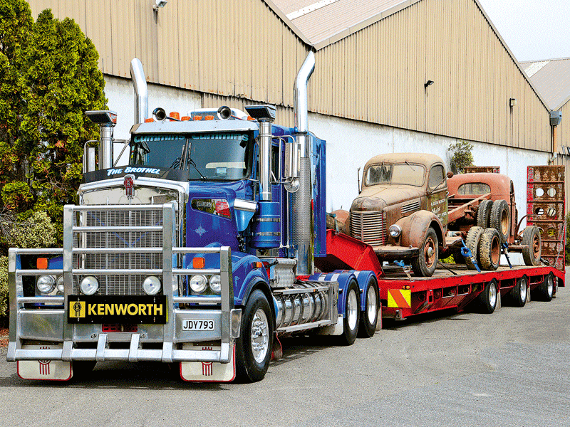 Satherley's Heavy Haulage joined in on the action 