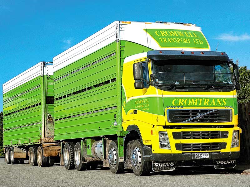 Old school trucks: Cromwell Transport