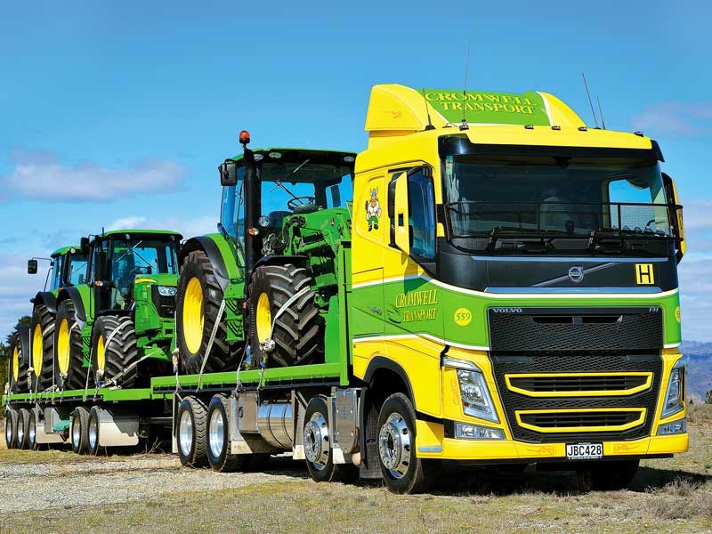 Old school trucks: Cromwell Transport