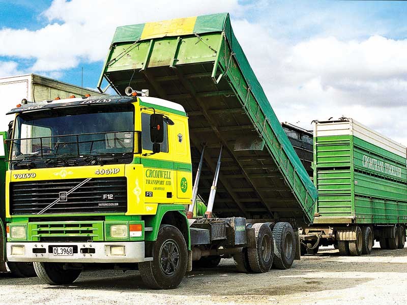 Old school trucks: Cromwell Transport