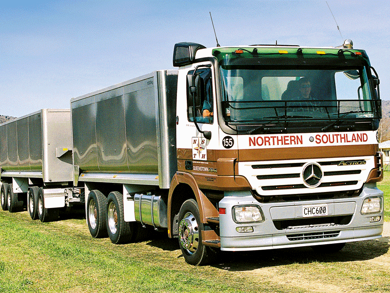 Old school trucks: Northern Southland Transport Holdings 