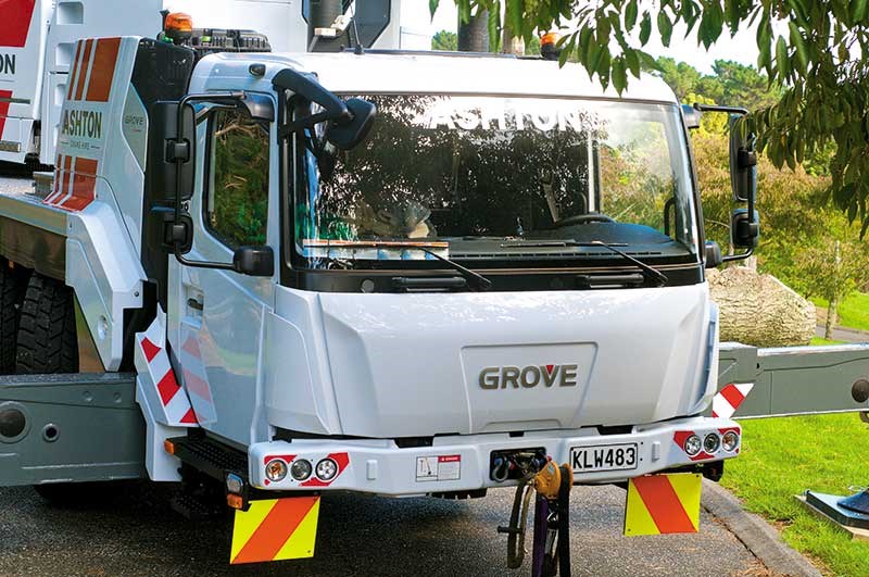 Ashton Crane Hire GMK4100 L-1