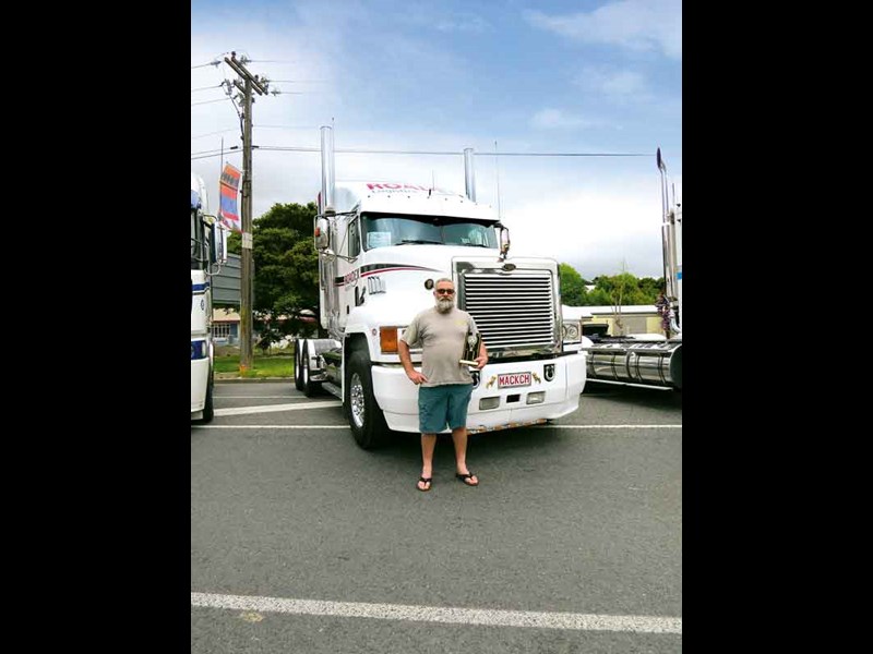 Best Tractor Unit - Paddy Roadex CH Mack