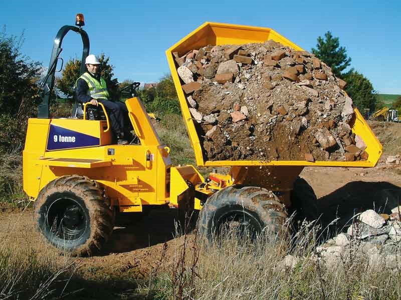 Nine-tonne dumper