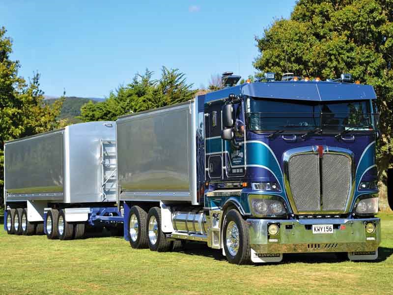 Bill Hammond’s superb K200 Kenworth won the Best Company Owned Truck award