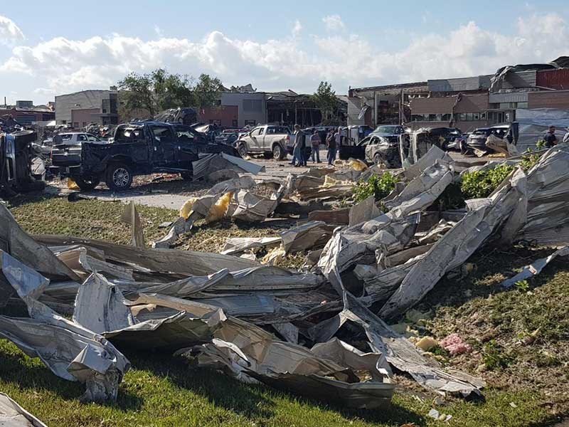 Kiwi contractors caught in Iowa tornado