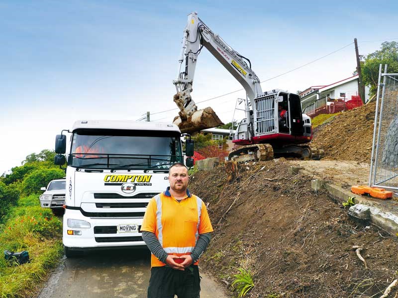 Takeuchi TB215OR (mono boom)