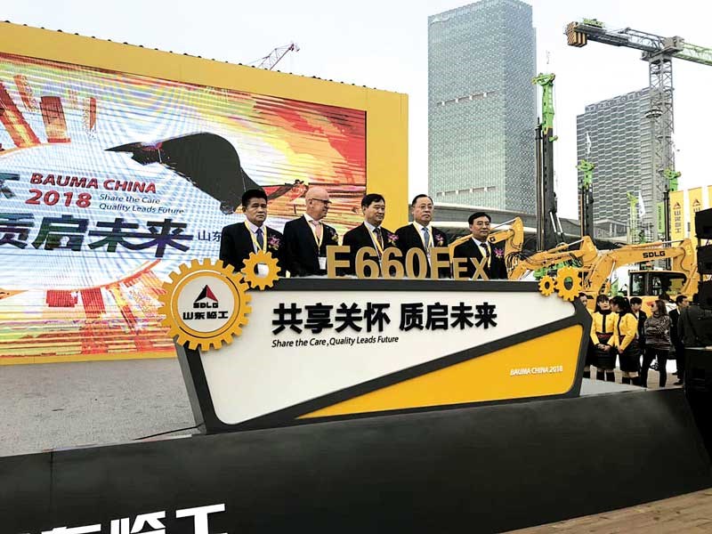 SDLG unveils concept electric compact excavator at bauma China 2018 8