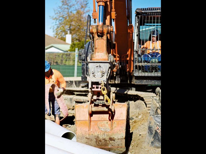 Attach2 supplied tilt motors on Drainways Contacting Ltd 14 tonne excavator makes easy work