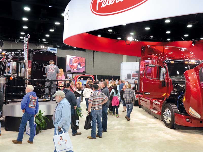 Peterbilt releases new Model 579 UltraLoft