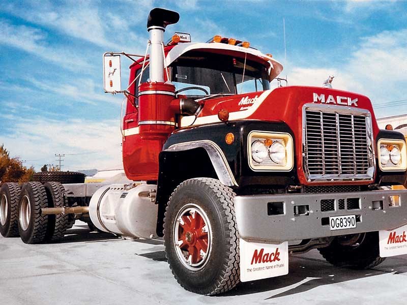 Old School Trucks: Freight Haulage Part 1