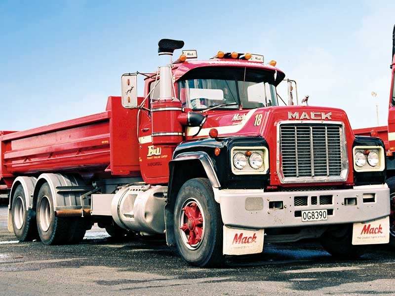 Old School Trucks: Freight Haulage Part 1