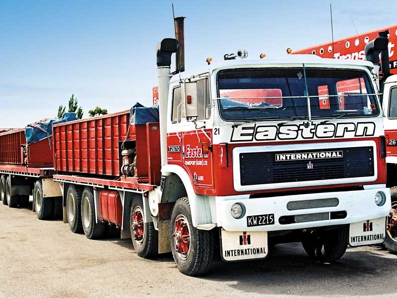 Old School Trucks: Hokonui Haulage