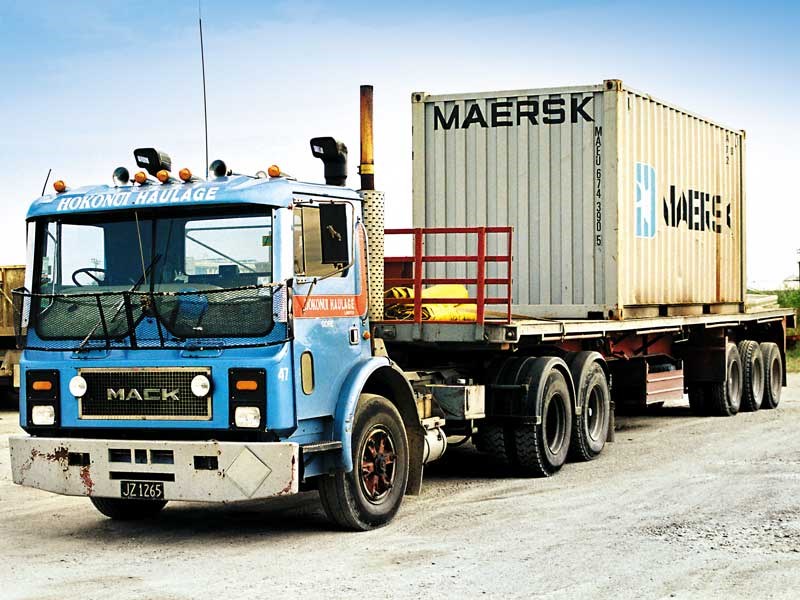 Old School Trucks: Hokonui Haulage