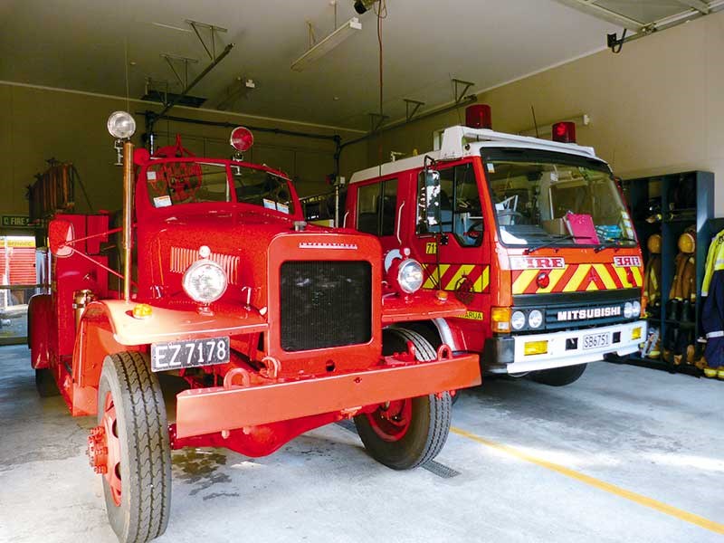 Photos: restored 1942 International fire truck