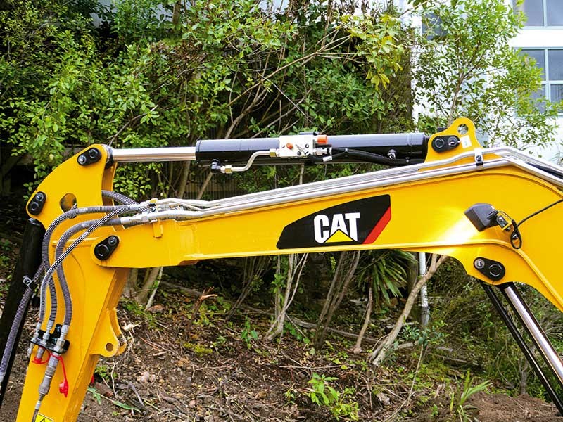 Cat 305.5E2 CR excavator review