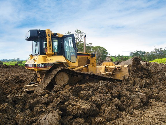 Bulldozer review: Caterpillar D6M LGP