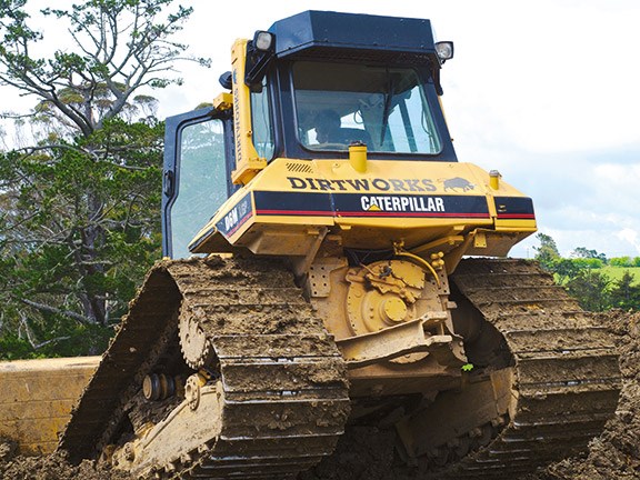 Bulldozer review: Caterpillar D6M LGP