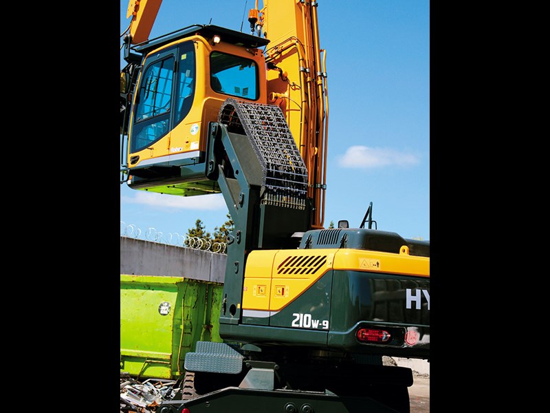 Launch report: Hyundai R210W-9