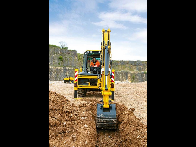 JCB 3CX backhoe loader