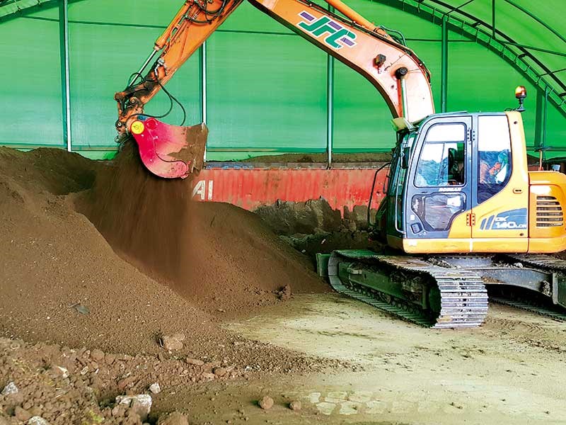 Business profile: Mobile Screening & Crushing