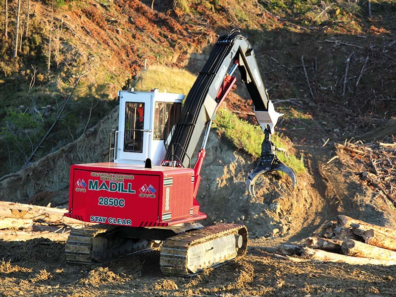 Madill 2850C Log Loader: making the right moves…