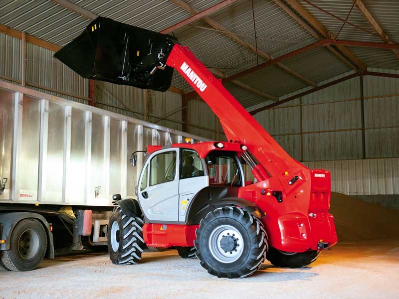 Manitou telescopic handling equipment