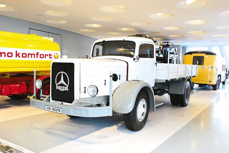 Mercedes-Benz Museum: the highlights