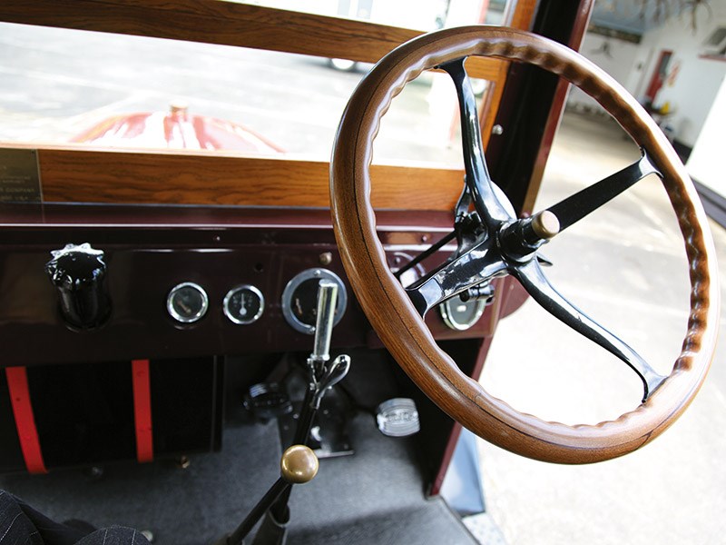 Historic truck: ST 1921 International truck