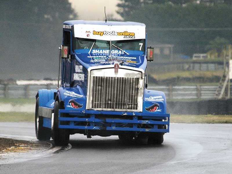 Photos: last round of NZ Super Truck series