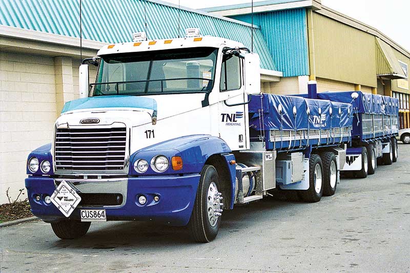 Old school trucks: TNL Freighting (pt 3)