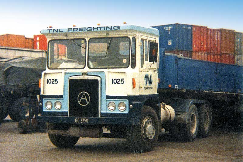 Old school trucks: TNL Freighting part 1