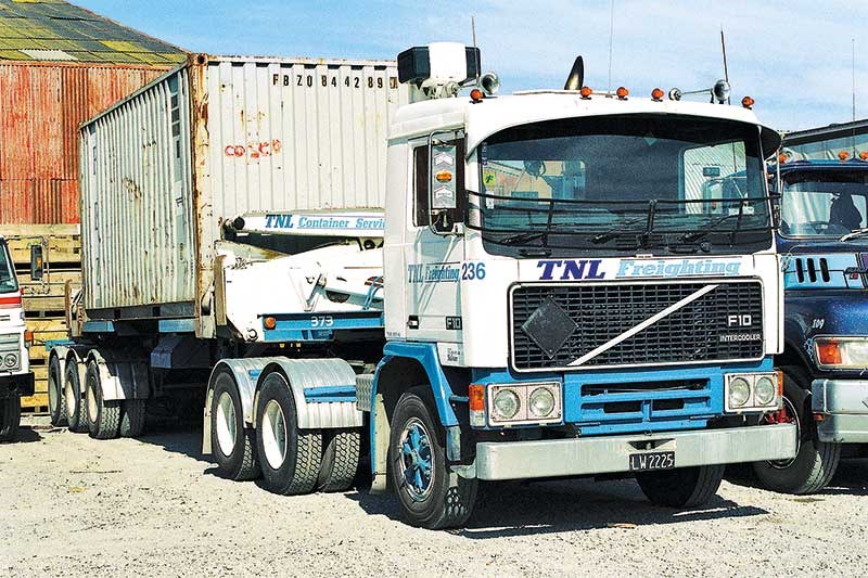 Old school trucks: TNL Freighting part 1