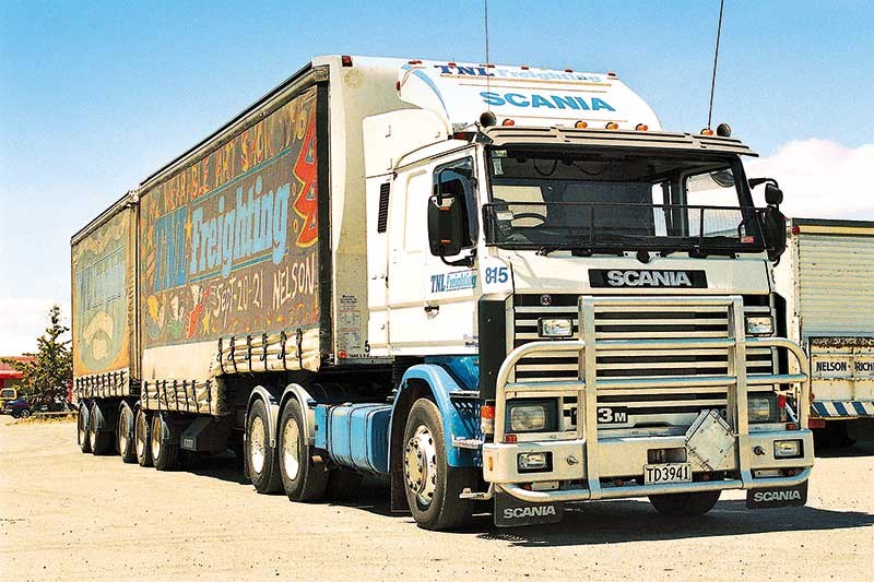 Old school trucks: TNL Freighting (pt 2)