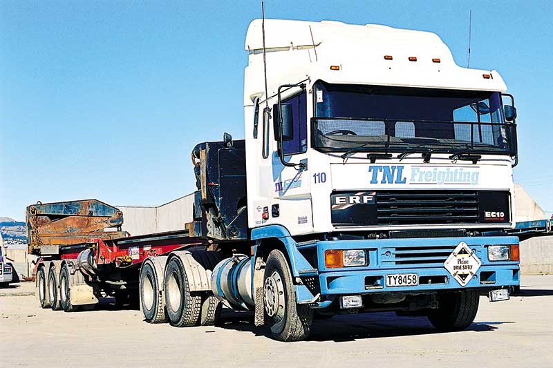 Old school trucks: TNL Freighting (pt 2)