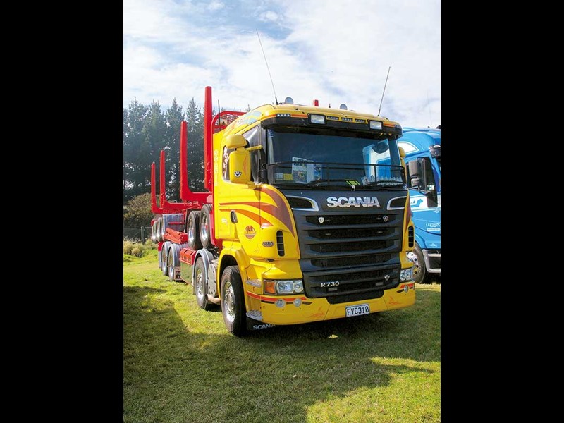 Photos: NZ Truck Show and Racing Festival 2015