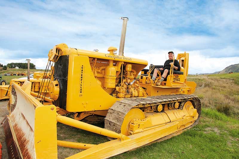 Vintage bulldozer enthusiasts in Gisborne