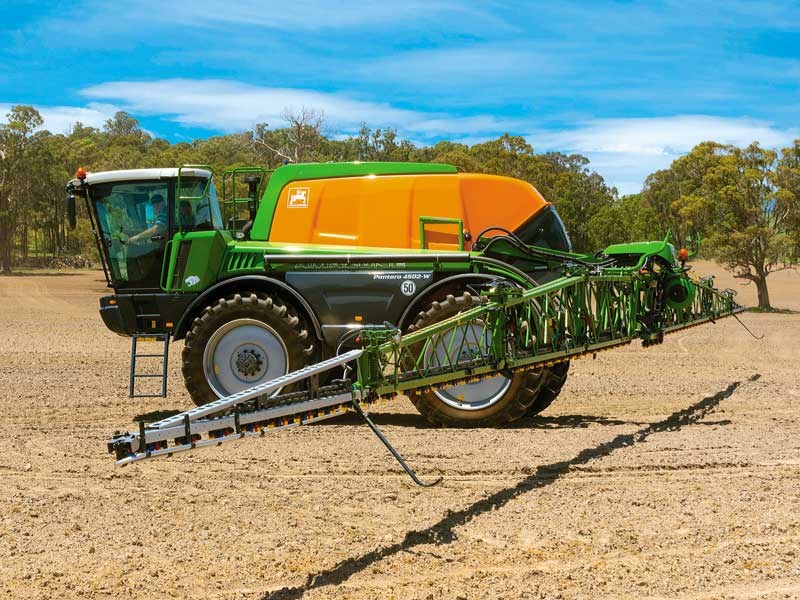 Test: Amazone Pantera 4502-W Self-Propelled Sprayer