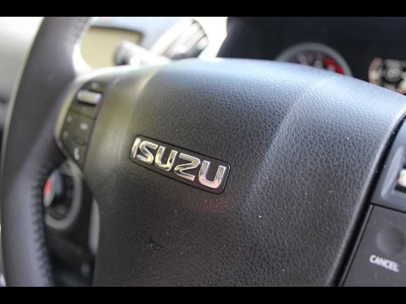 Isuzu D-Max