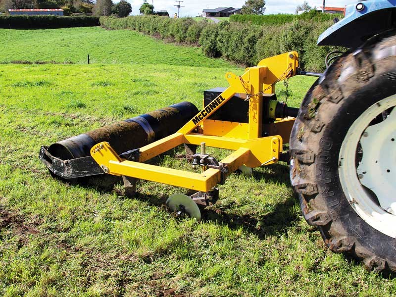 Fighting soil compaction with the McConnel Shakaerator
