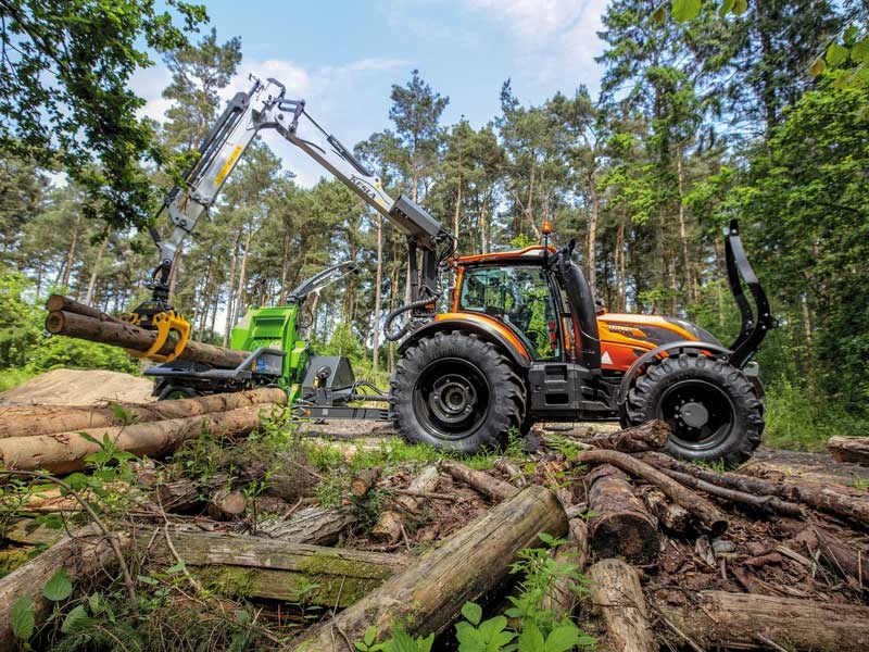 Valtra T174 in the forest