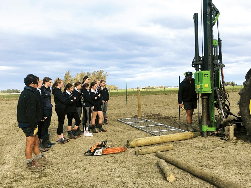 Fencing Timaru Girls High School